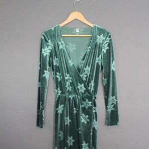Green velvet wrap dress (Size US 4)